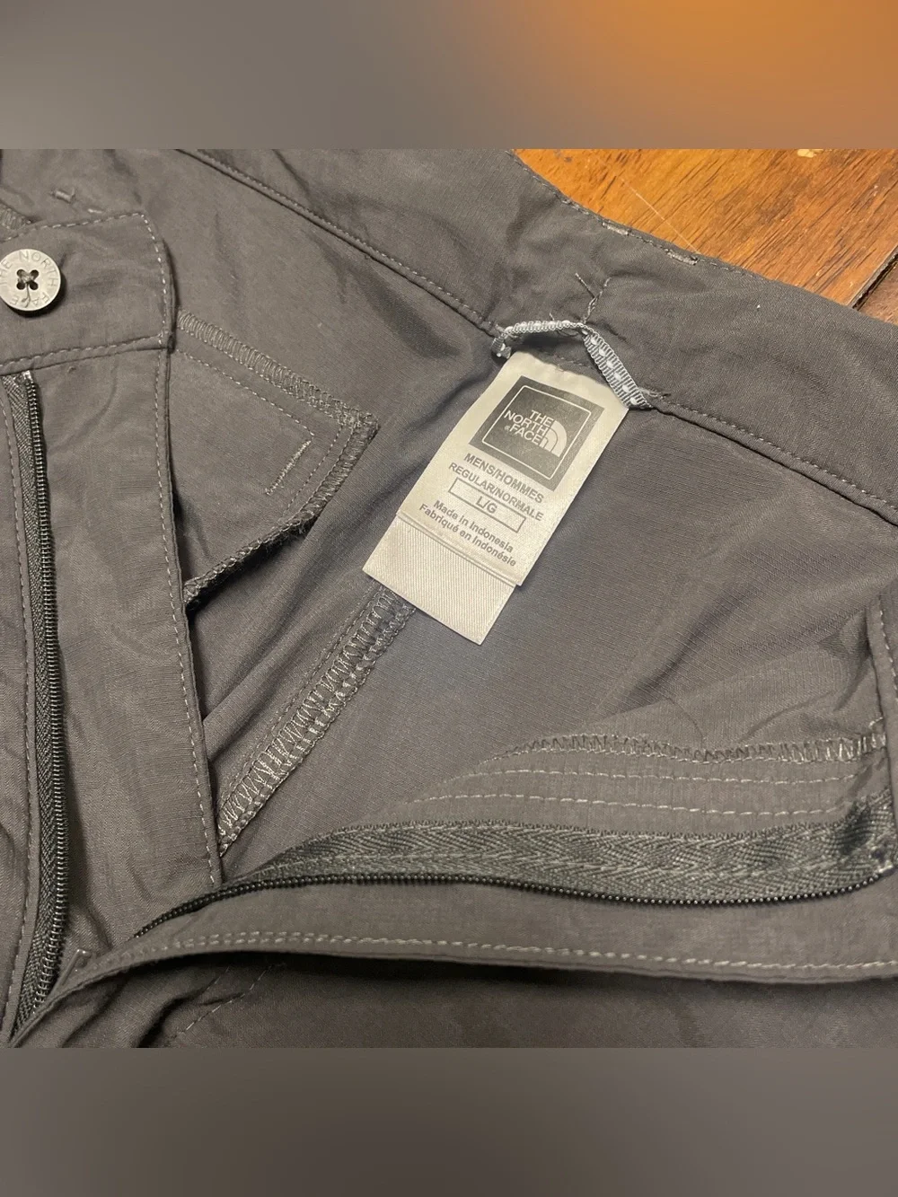 The North Face Cargo Shorts Mens Large Lot Of 2 Hiking Green Gray